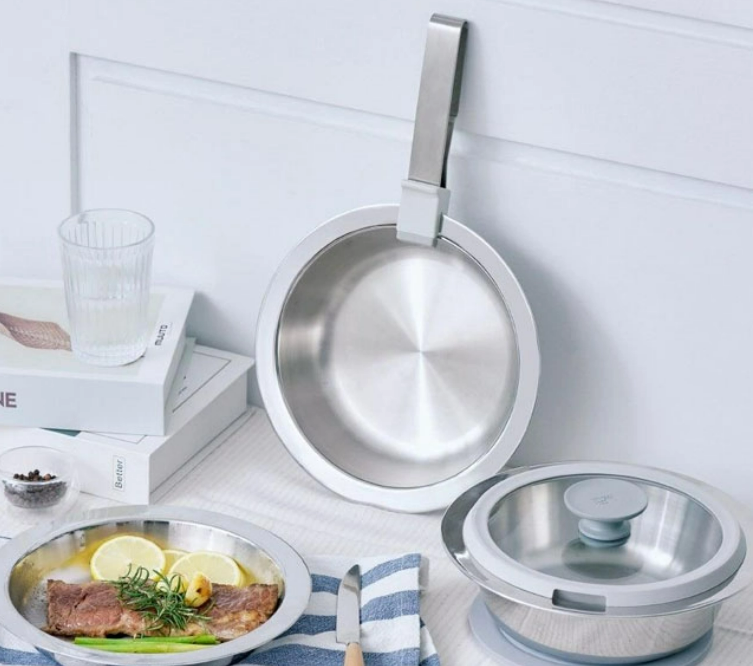 Po&ecirc;le en acier inoxydable